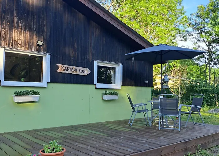 Kapteni Suvekodu * Laulasmaa